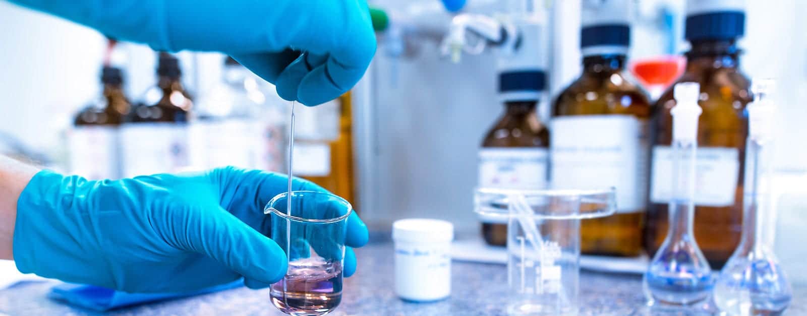 axis-pharmacy-compounding-services-1600×627
